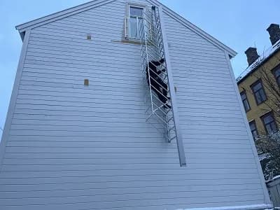 Brannstige for en sikker rømmingsvei