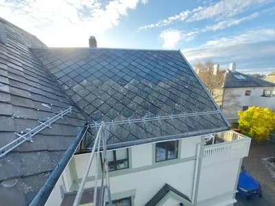 Snøfangere på Skifertak